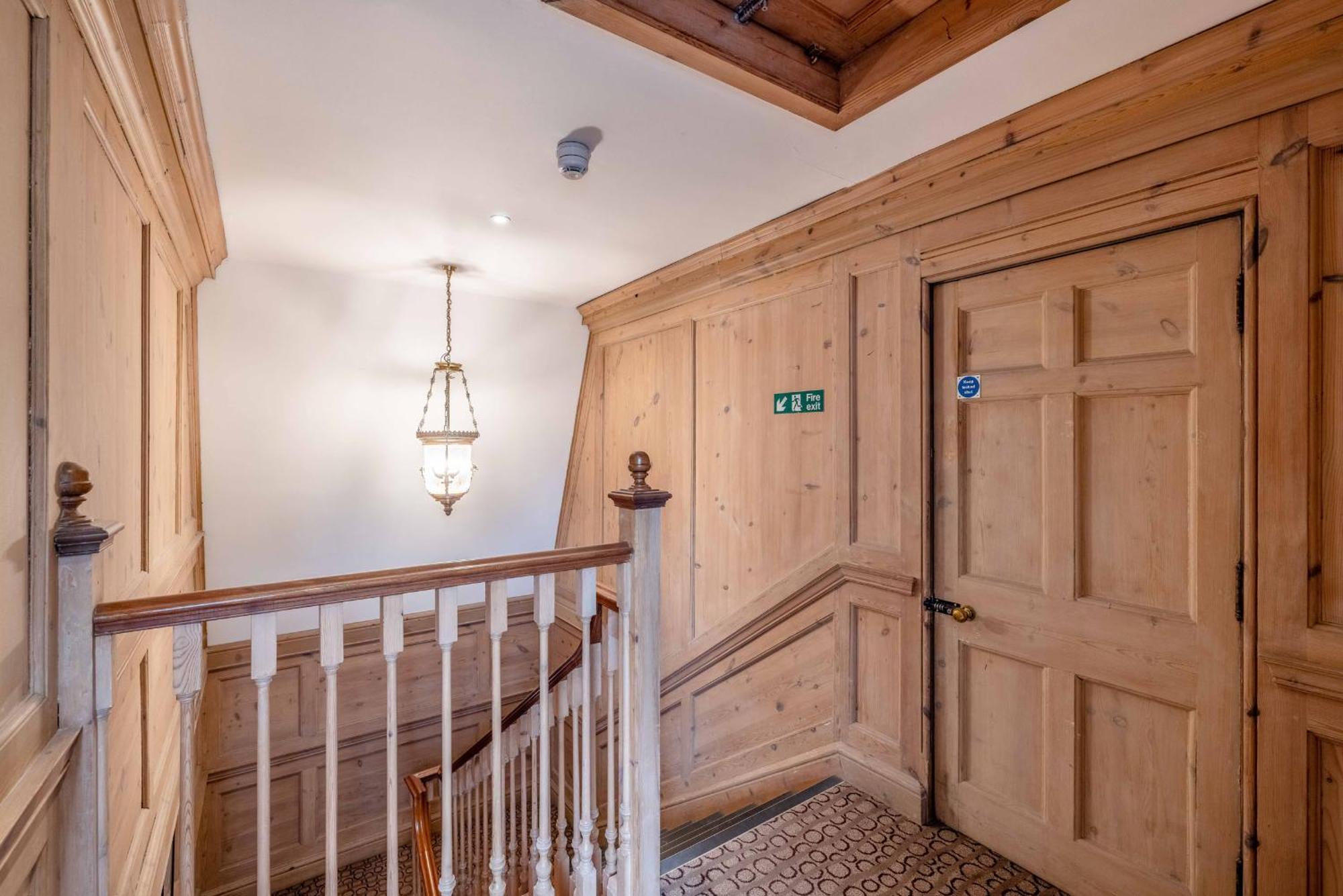Goswell House Hotel Central Windsor Ngoại thất bức ảnh