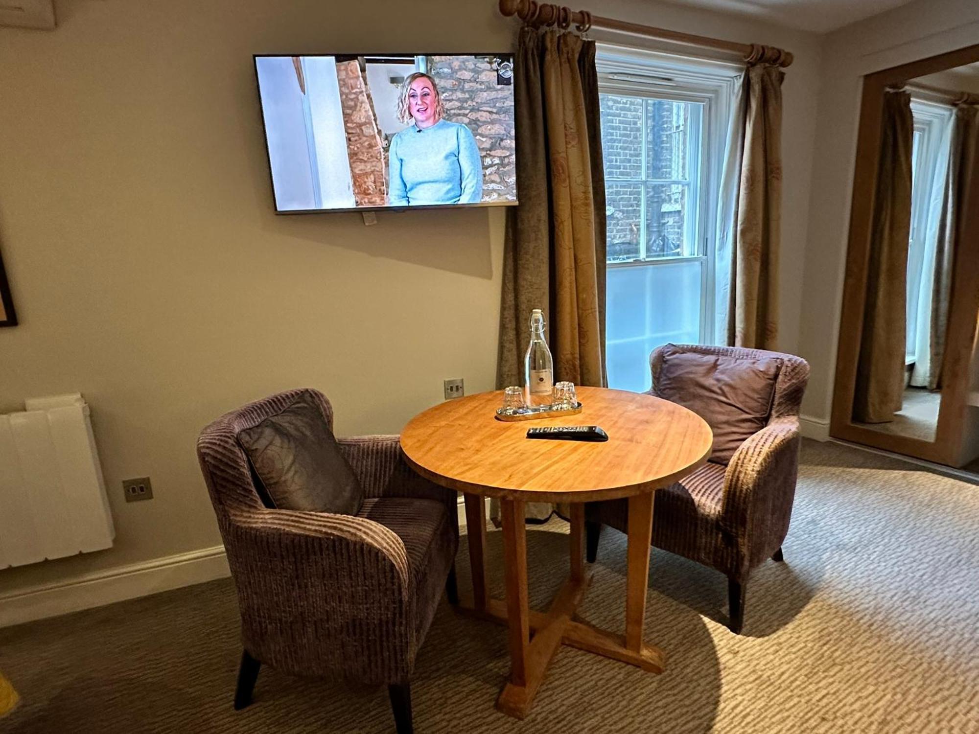 Goswell House Hotel Central Windsor Ngoại thất bức ảnh